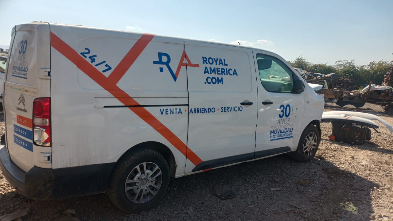 MUñON Citroen JUMPY 2018  USADO  EN DESARME